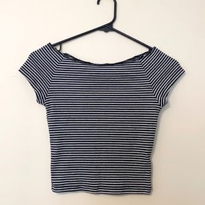 Off-shoulder Crop Top